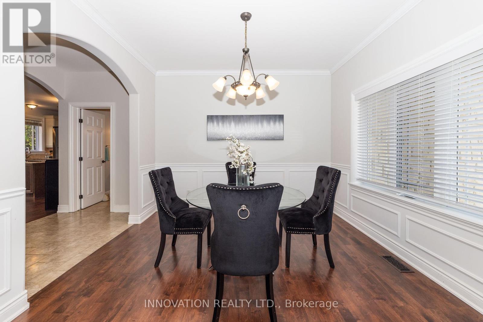 122 Country Meadow Drive S, Ottawa, ON - Indoor Photo Showing Dining Room