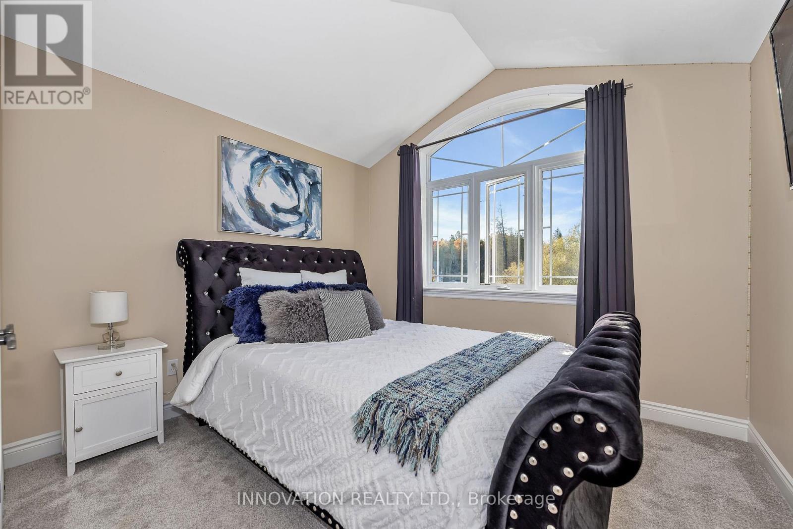 122 Country Meadow Drive S, Ottawa, ON - Indoor Photo Showing Bedroom