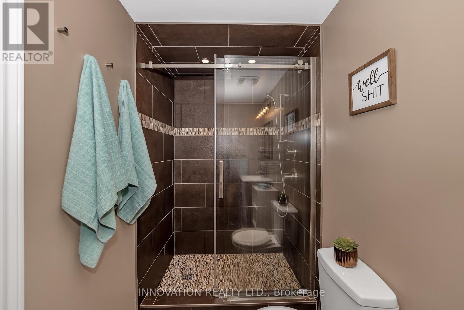 122 Country Meadow Drive S, Ottawa, ON - Indoor Photo Showing Bathroom