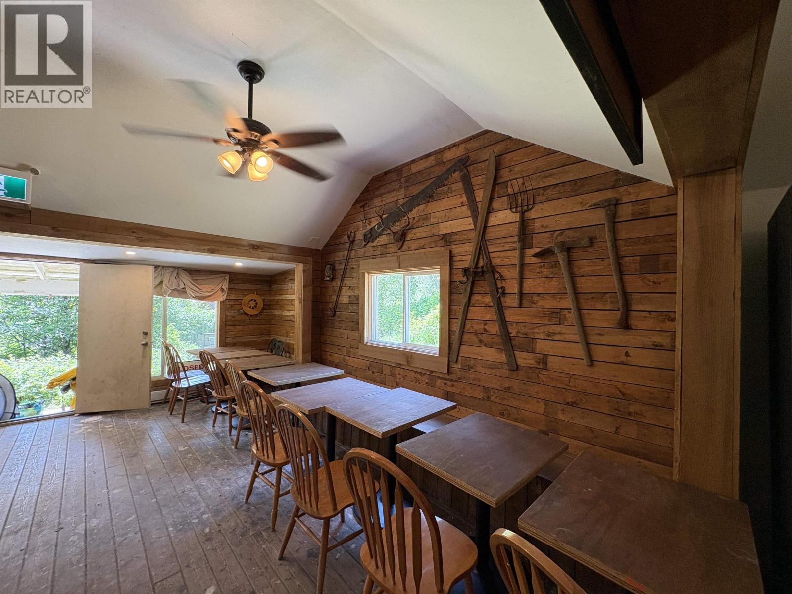 660 Andy'S Bay Road, Gambier Island, BC