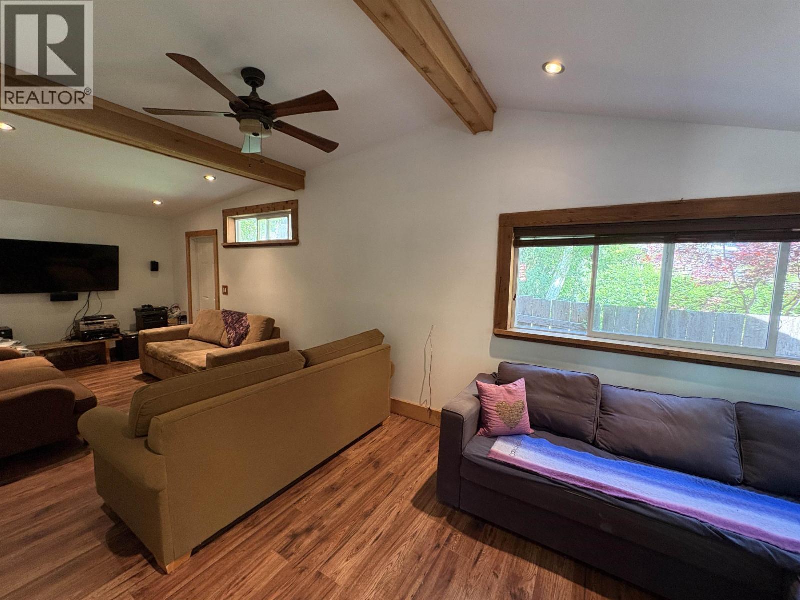 660 Andy'S Bay Road, Gambier Island, BC