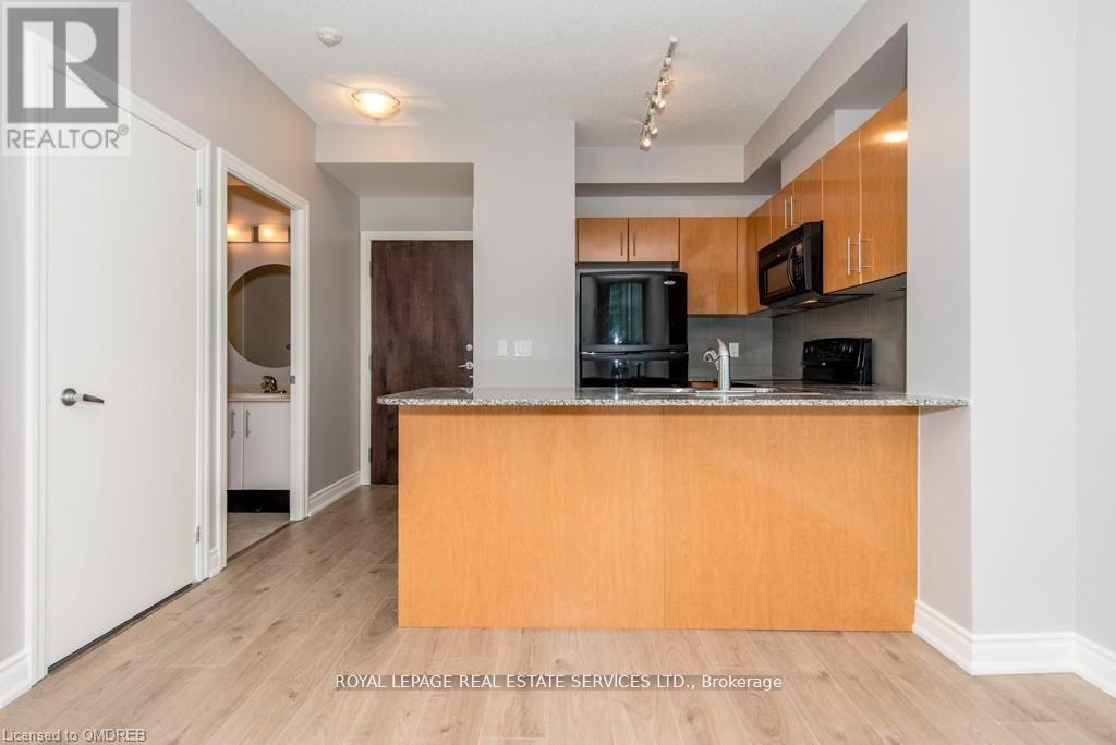 2903 - 16 Yonge Street, Toronto, ON - Indoor Photo Showing Kitchen