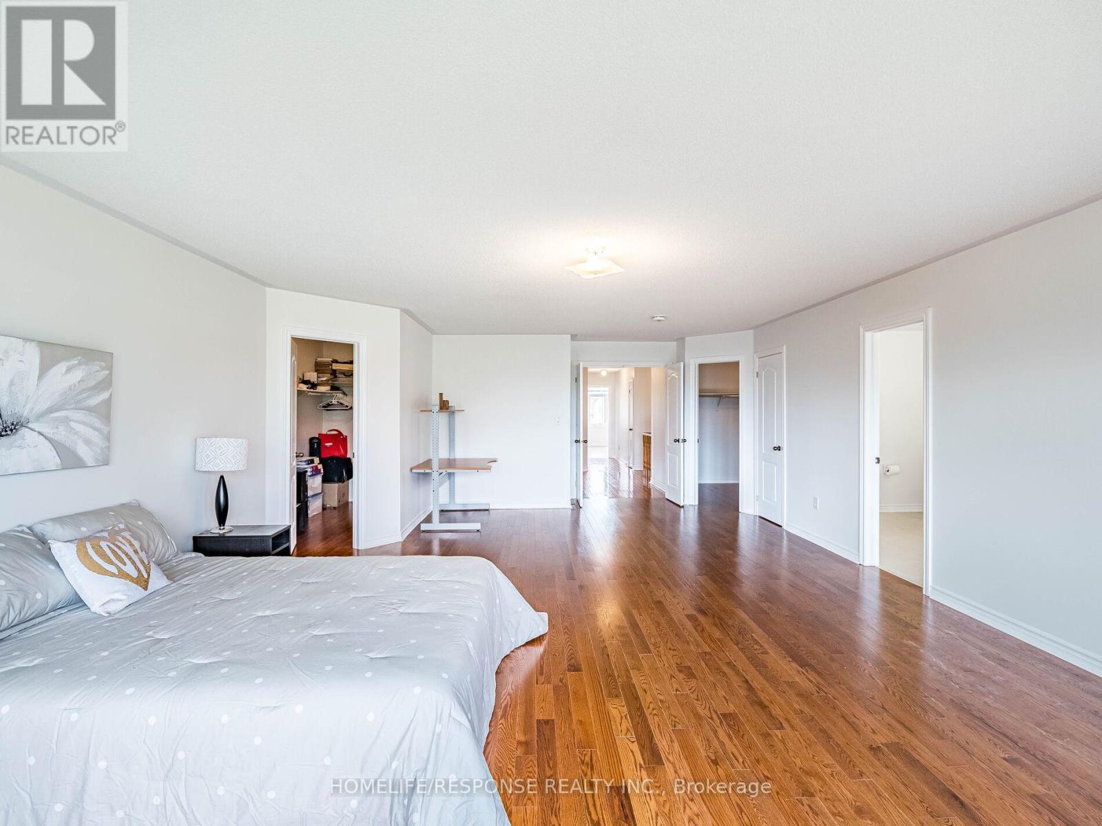 7272 Milano Court, Mississauga, ON - Indoor Photo Showing Bedroom