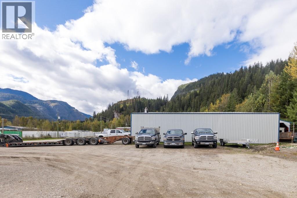2376 Boulder Road, Revelstoke, BC