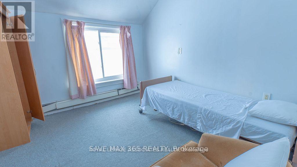 326 12Th Street, Hanover, ON