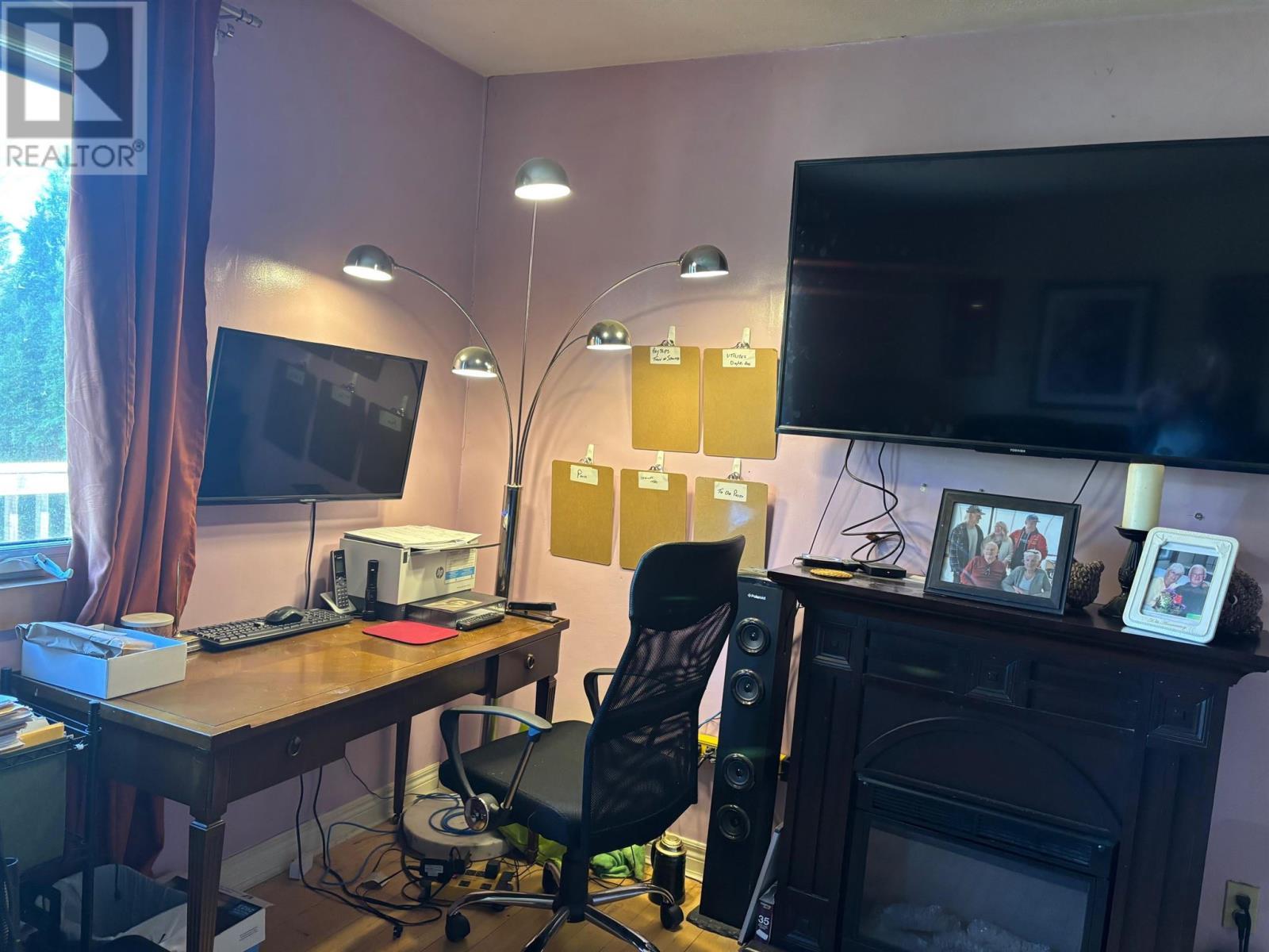 14 Cutler Ave, Spanish, ON - Indoor Photo Showing Office