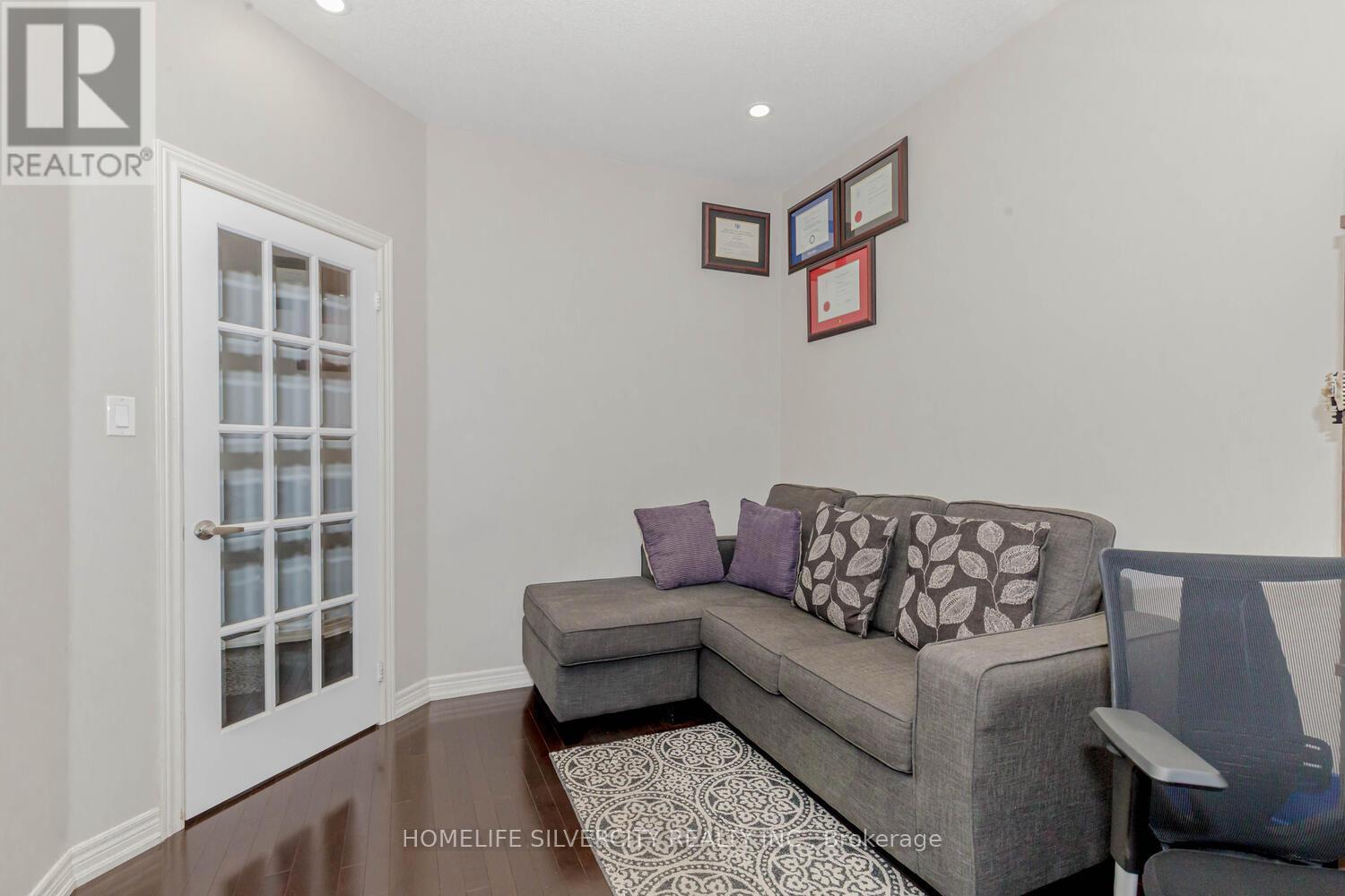 122 Squire Ellis Drive, Brampton, ON - Indoor