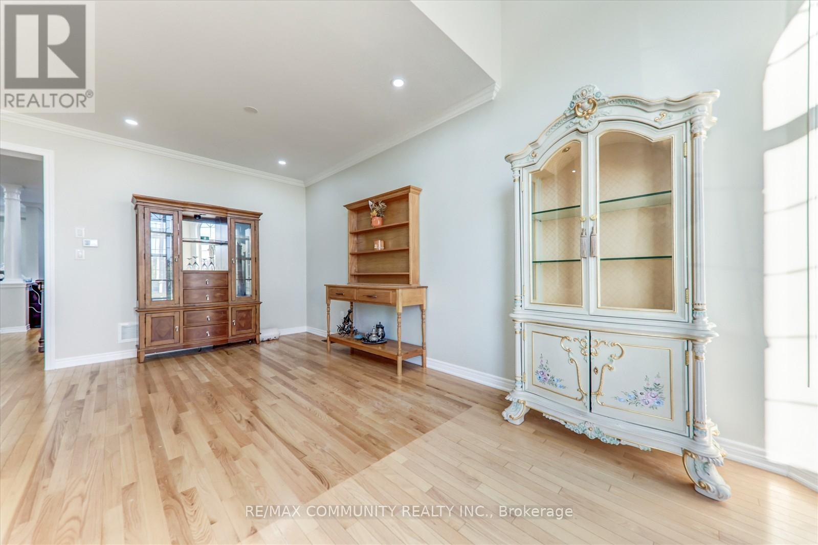 37 Condarcuri Crescent, Markham, ON - Indoor Photo Showing Other Room