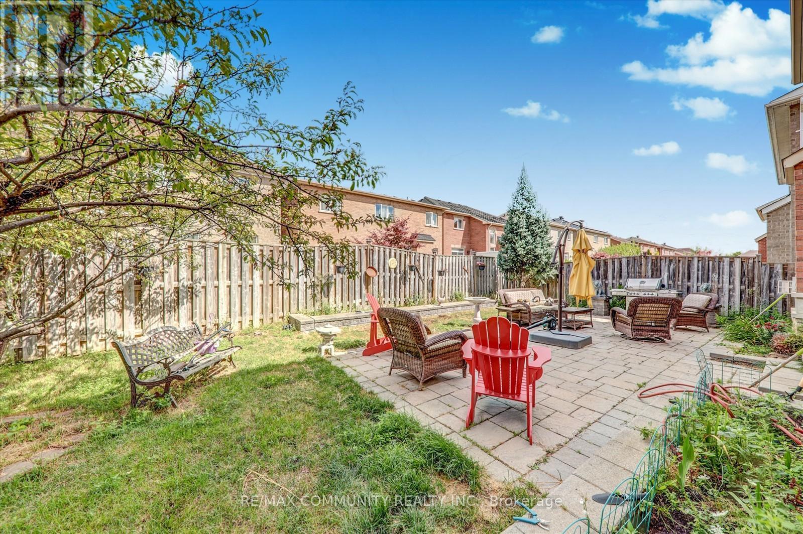 37 Condarcuri Crescent, Markham, ON - Outdoor