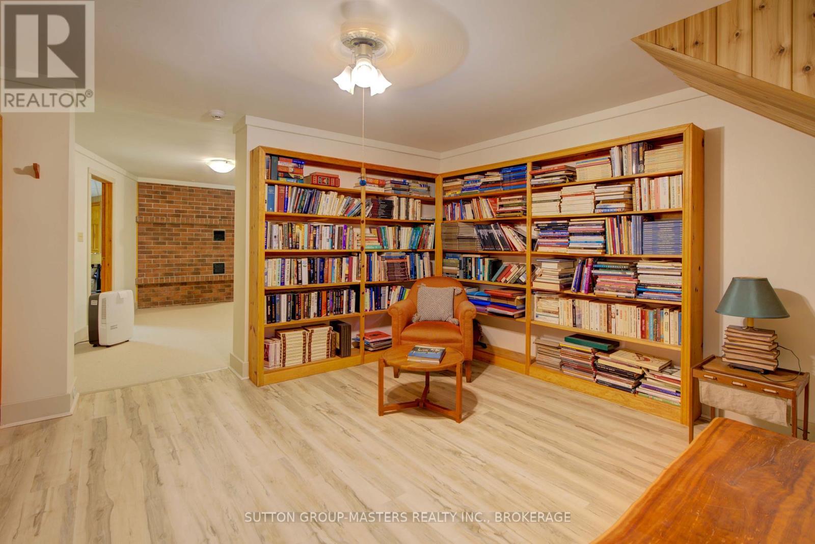 314 Baseline Road, Frontenac Islands (The Islands), ON - Indoor