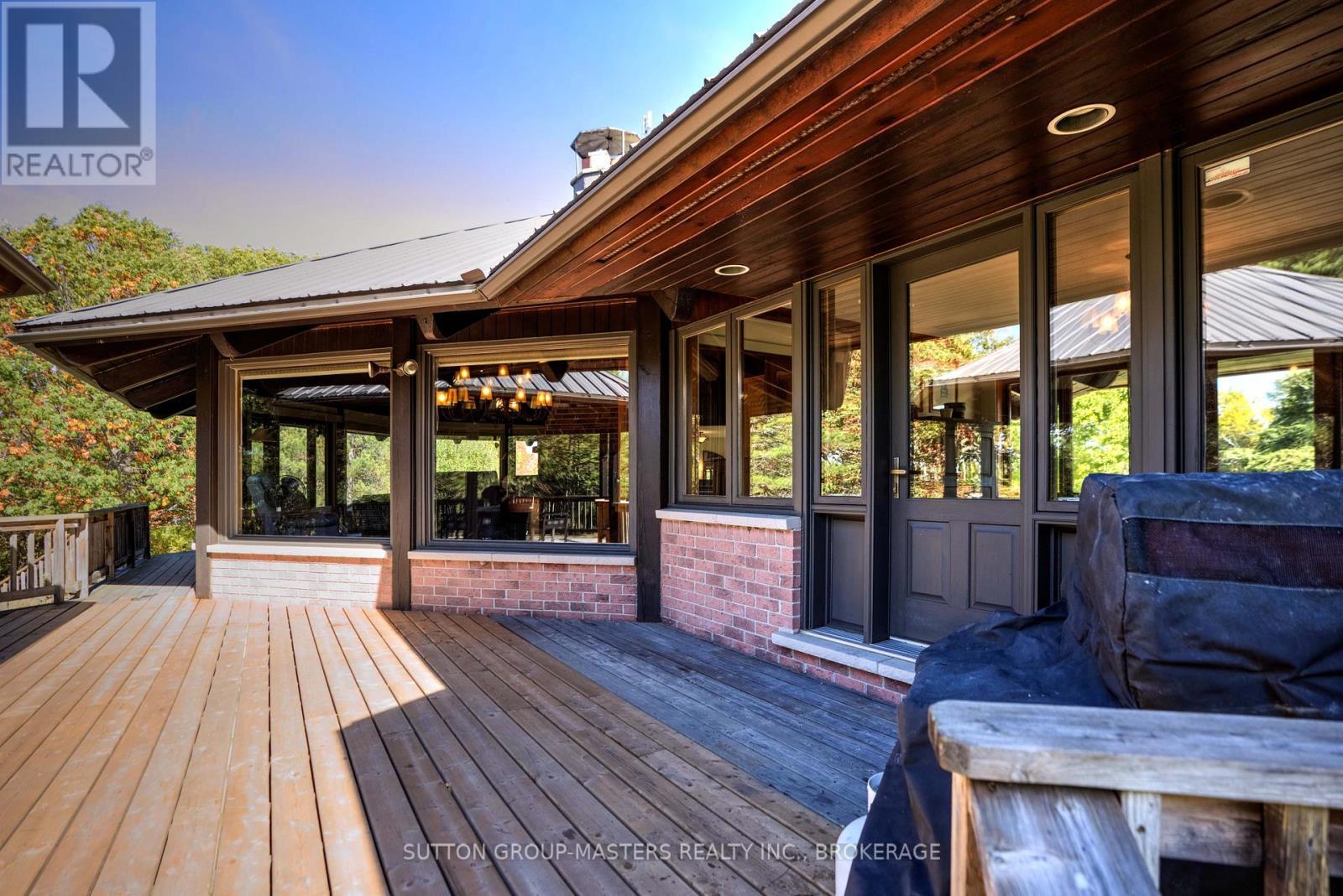 314 Baseline Road, Frontenac Islands (The Islands), ON - Outdoor With Deck Patio Veranda