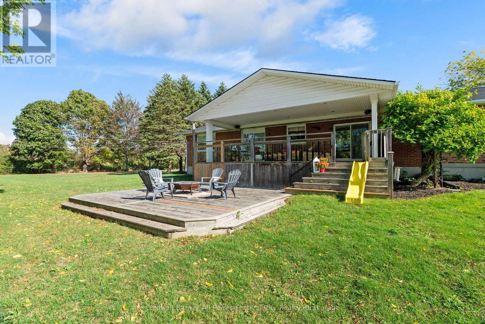 81993 Bluewater Highway, Ashfield-Colborne-Wawanosh (Colborne), ON - Outdoor With Deck Patio Veranda