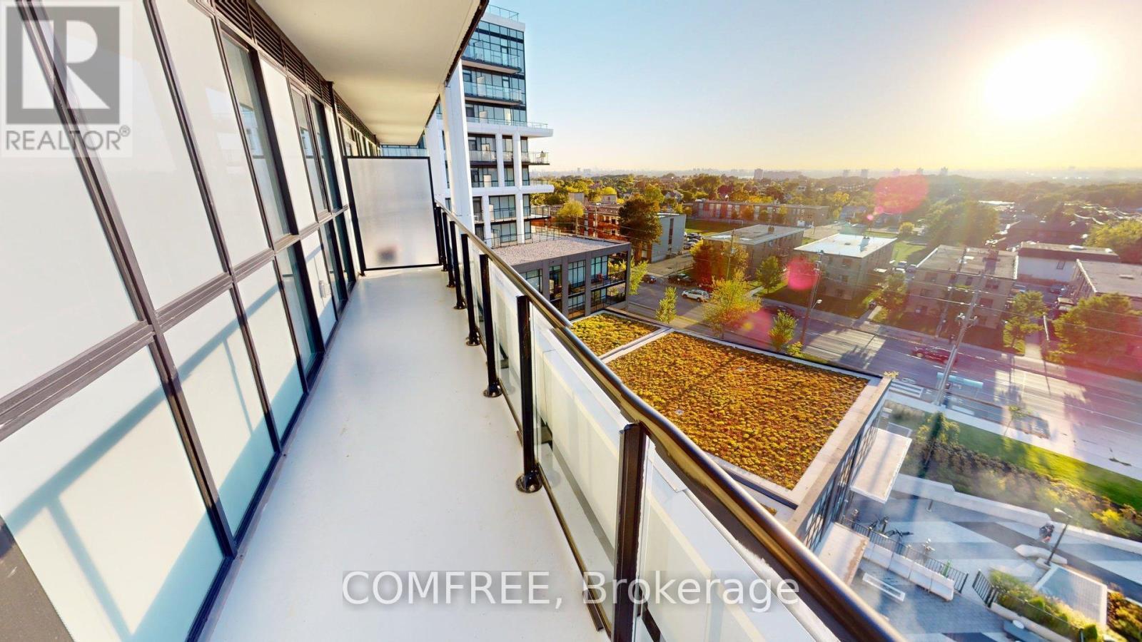621 - 60 George Butchart Drive, Toronto (Downsview-Roding-Cfb), ON - Outdoor With Balcony With View