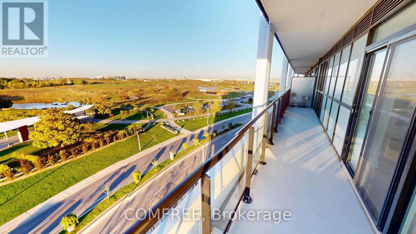 621 - 60 George Butchart Drive, Toronto (Downsview-Roding-Cfb), ON - Outdoor With Balcony With View