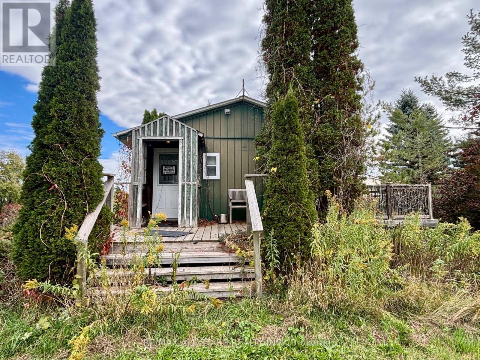 14200 Sideroad 18, Brock, ON - Outdoor