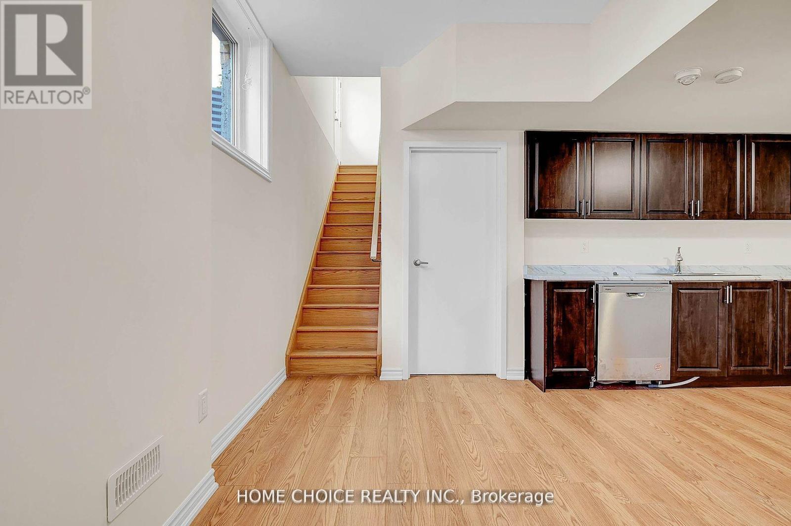 Basement - 143 Terry Fox Drive, Barrie, ON - Indoor Photo Showing Other Room