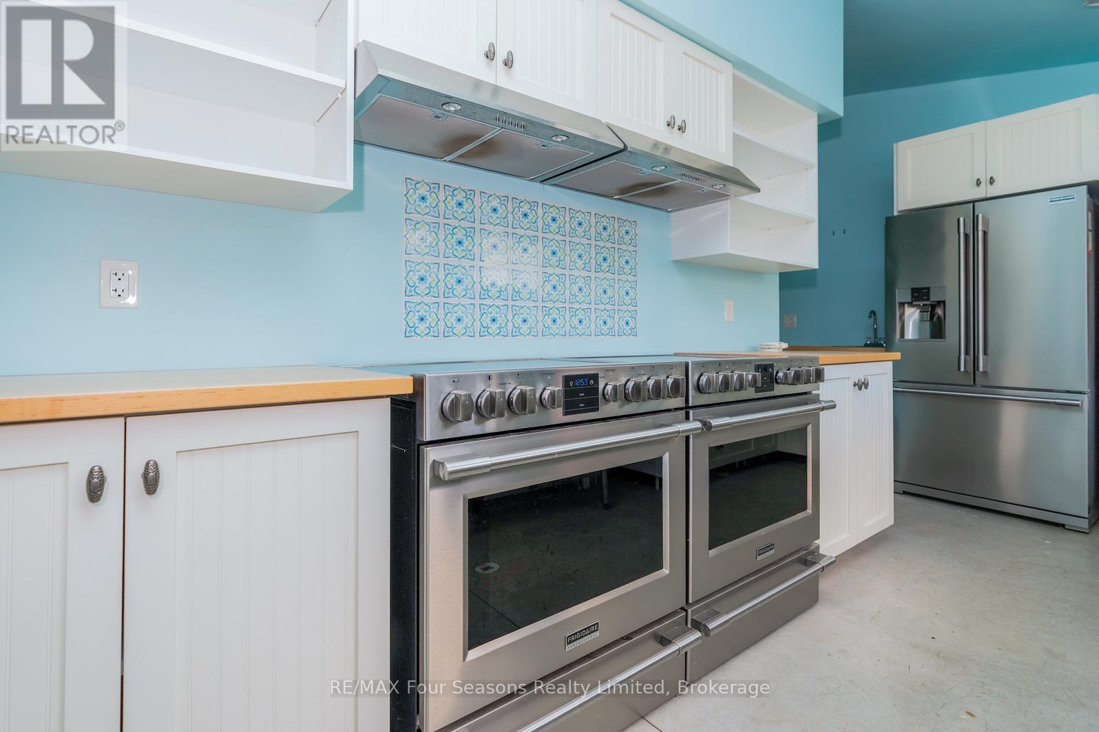 633164 Grey Road 63, Grey Highlands, ON