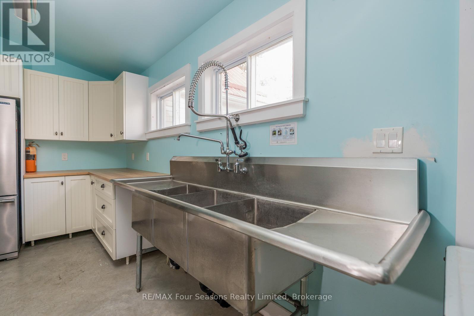 633164 Grey Road 63, Grey Highlands, ON