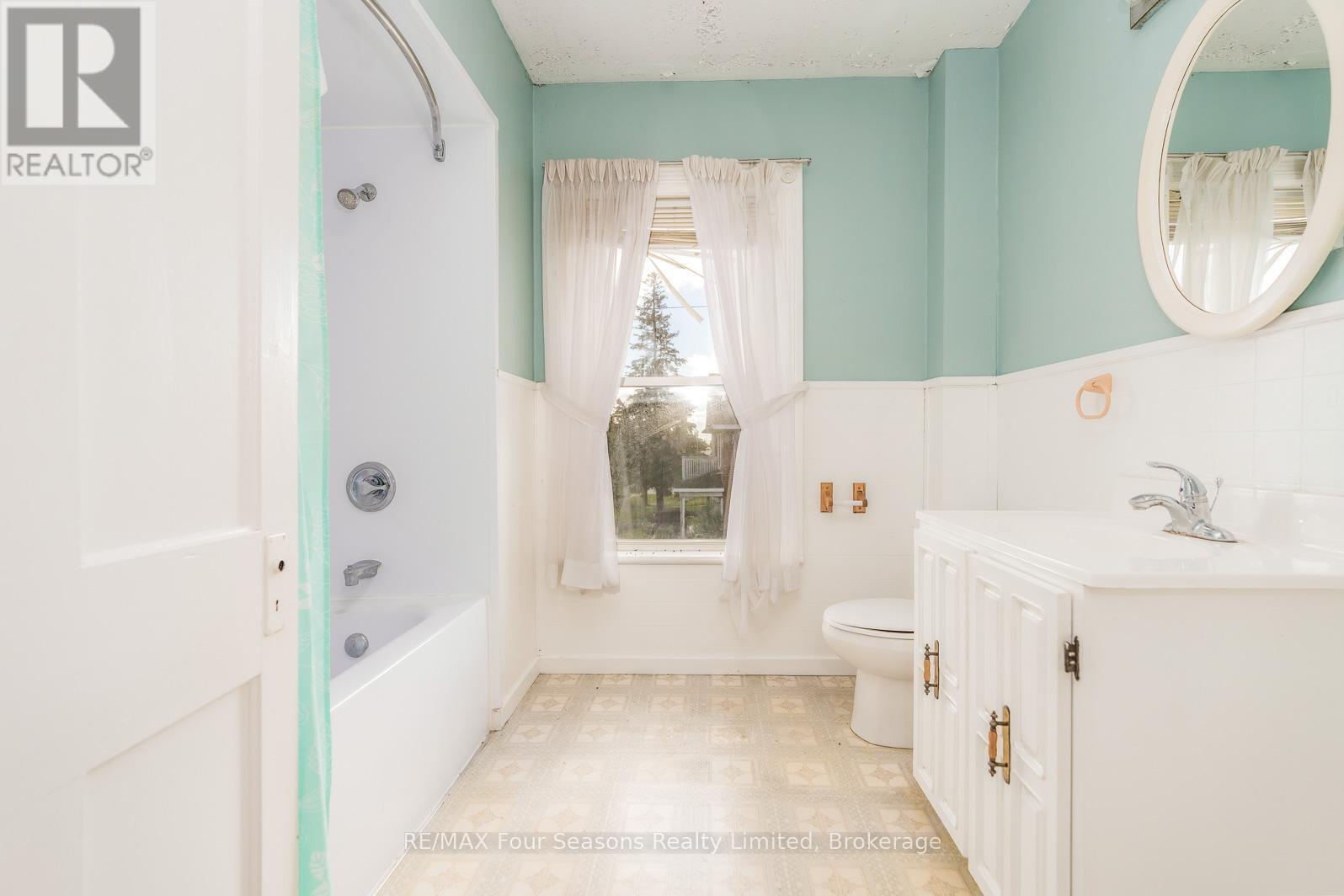 633164 Grey Road 63, Grey Highlands, ON