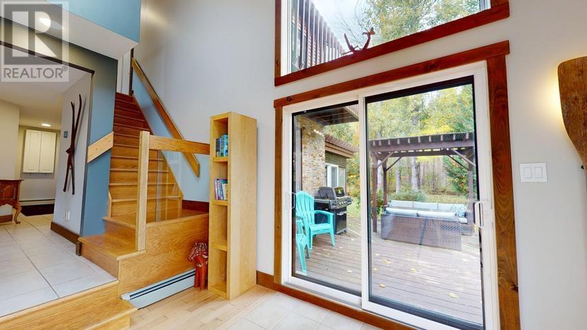 200 Watson Rd, Echo Bay, ON - Indoor Photo Showing Other Room