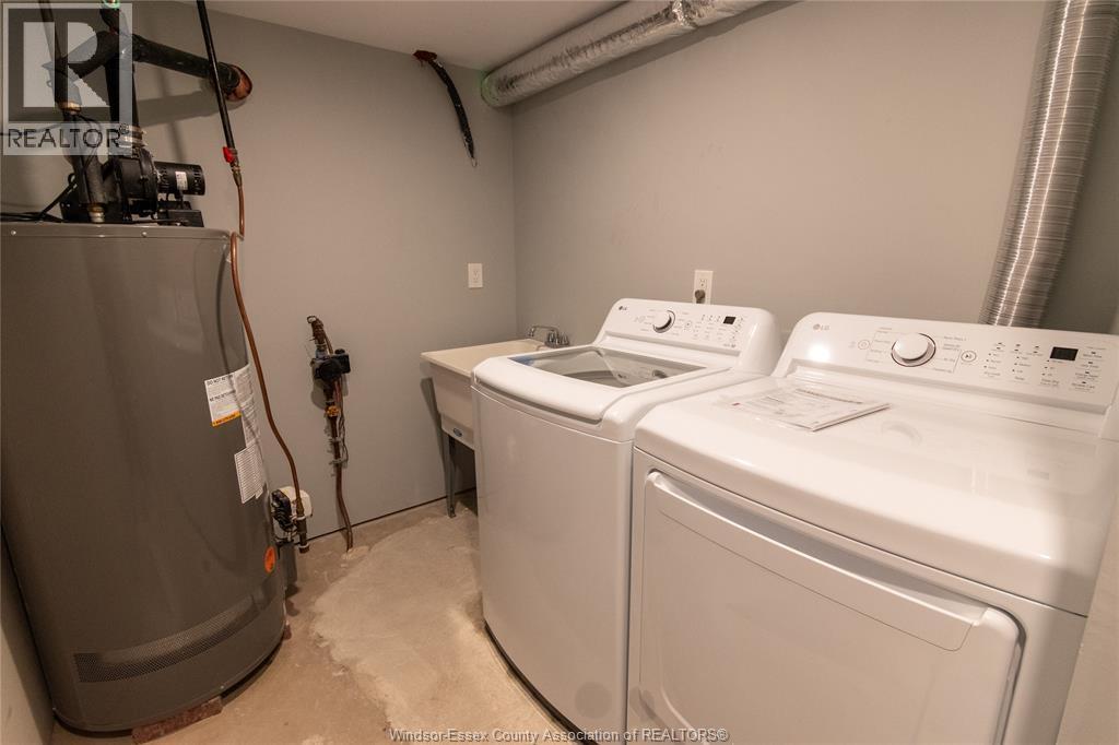 3134 Riberdy Unit# Lower, Windsor, ON - Indoor Photo Showing Laundry Room