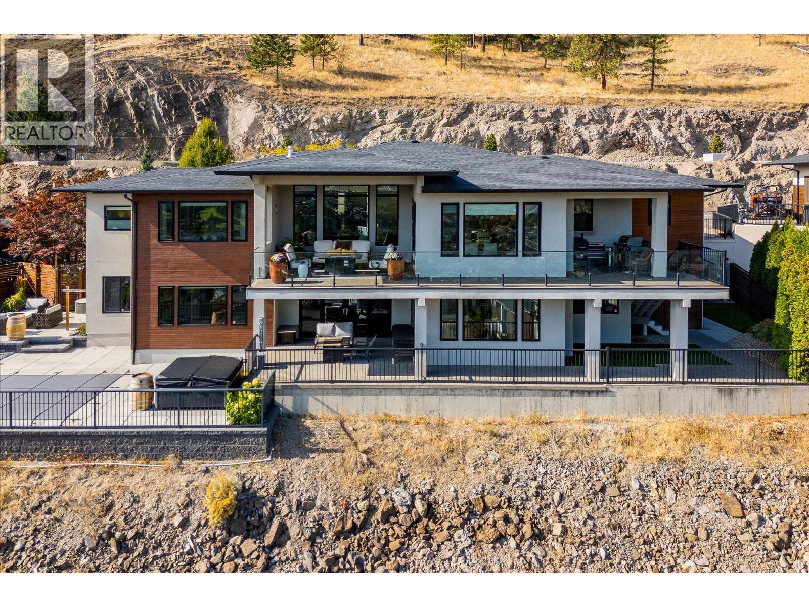 738 Highpointe Drive, Kelowna, BC - Outdoor With Deck Patio Veranda