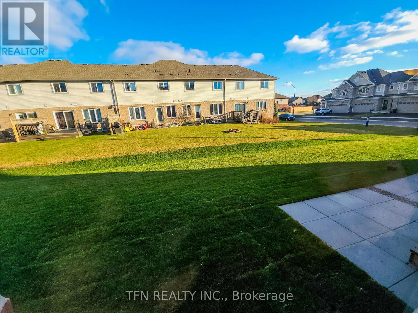 180 Bur Oak Drive, Thorold, ON - Outdoor