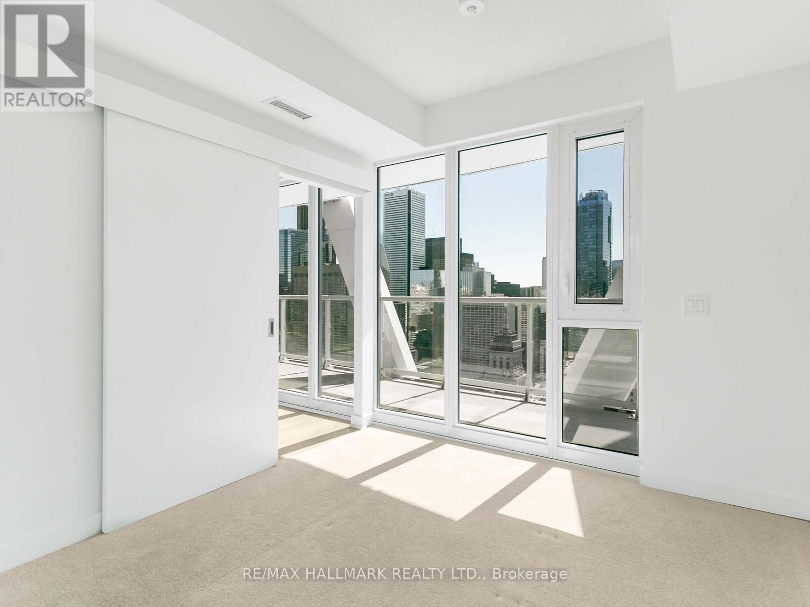 3217 - 230 Simcoe Street, Toronto, ON - Indoor Photo Showing Other Room