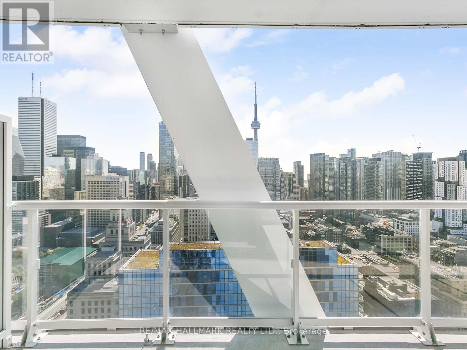 3217 - 230 Simcoe Street, Toronto, ON - Outdoor With View