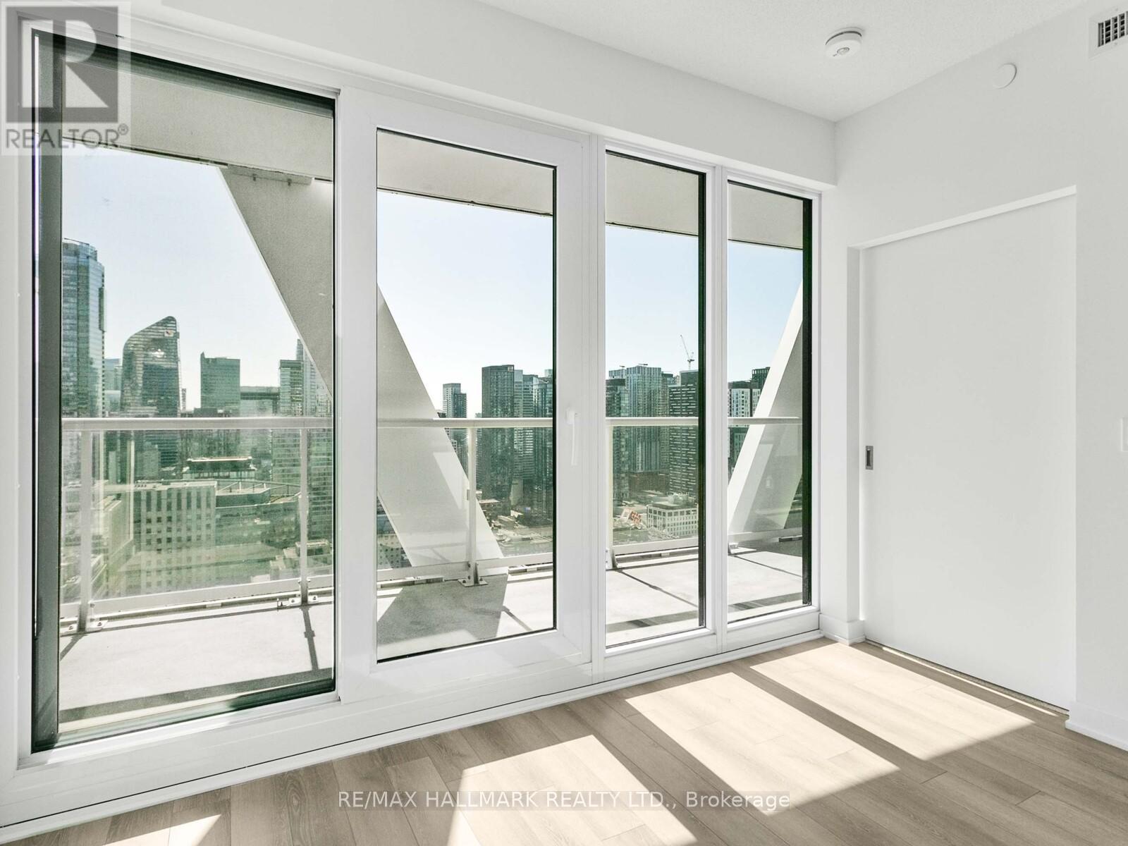 3217 - 230 Simcoe Street, Toronto, ON - Indoor Photo Showing Other Room