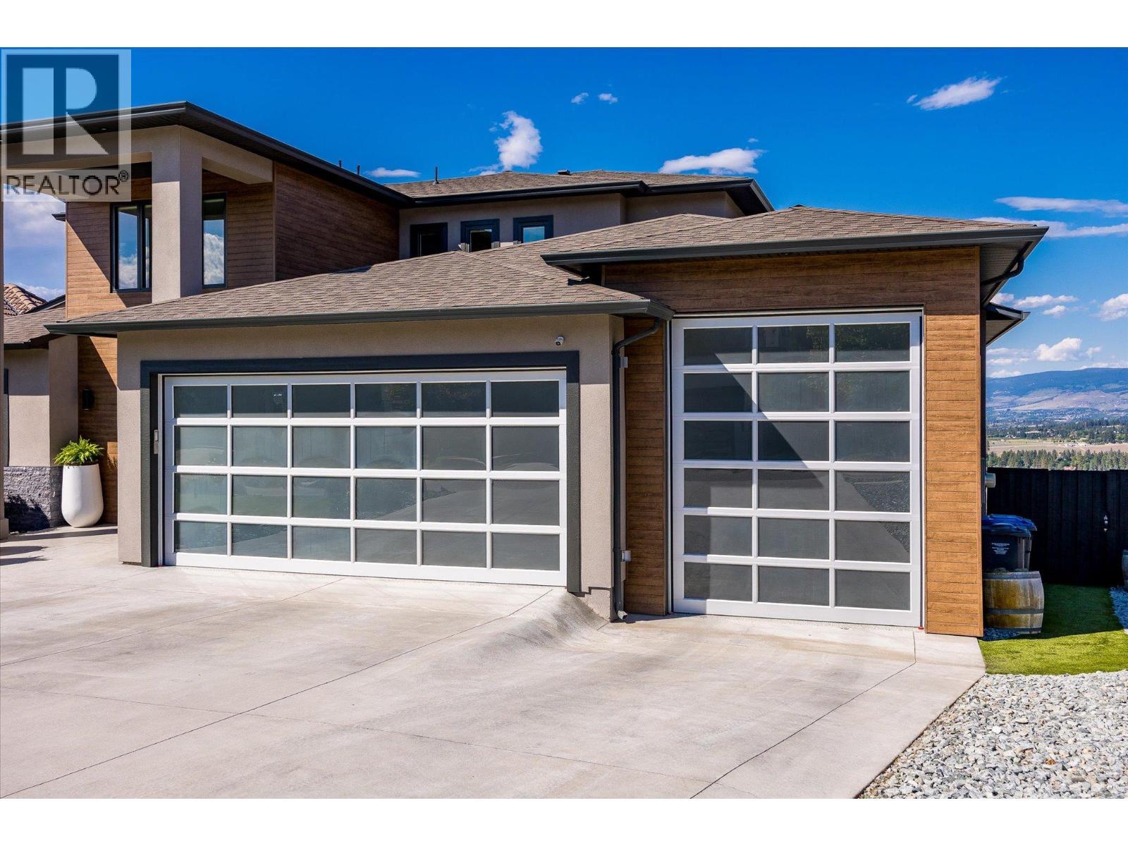 750 Kuipers Crescent, Kelowna, BC - Outdoor
