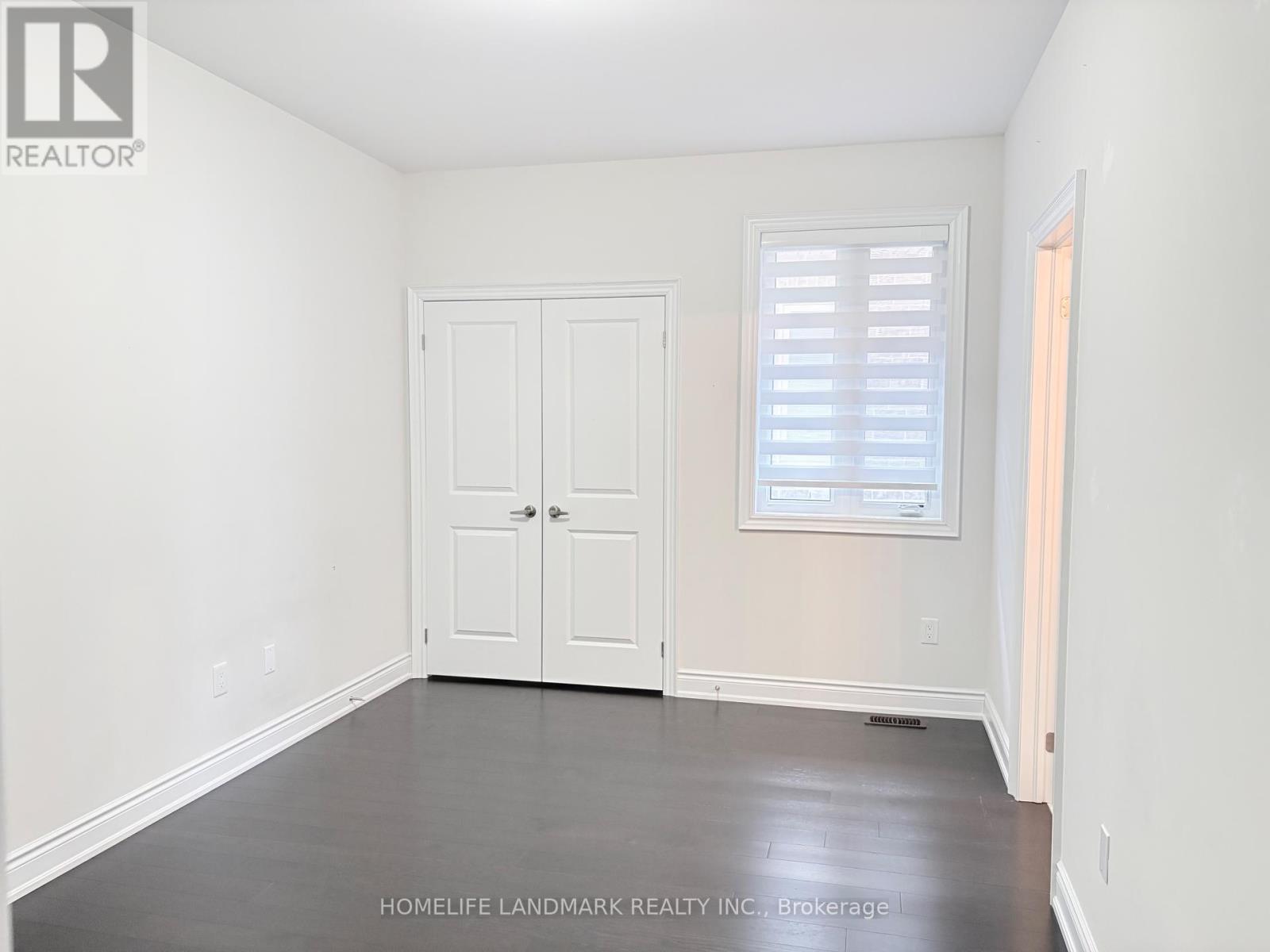 96 Threshing Mill Boulevard, Oakville, ON - Indoor Photo Showing Other Room