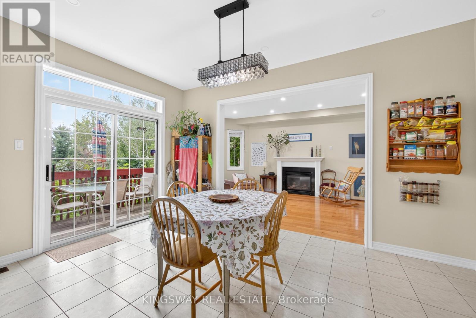 284 Holmes Crescent, Milton, ON - Indoor Photo Showing Dining Room With Fireplace