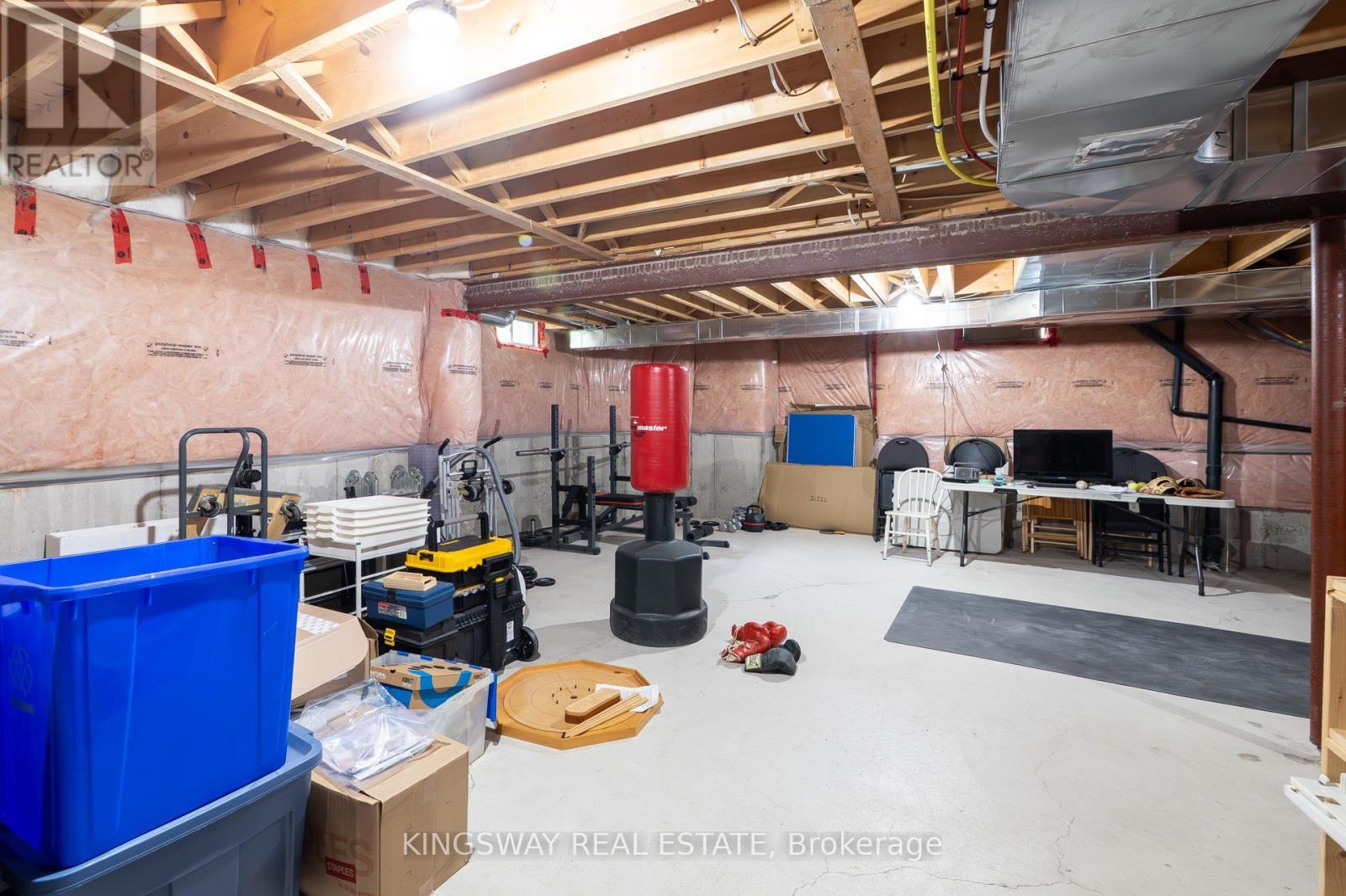 284 Holmes Crescent, Milton, ON - Indoor Photo Showing Basement