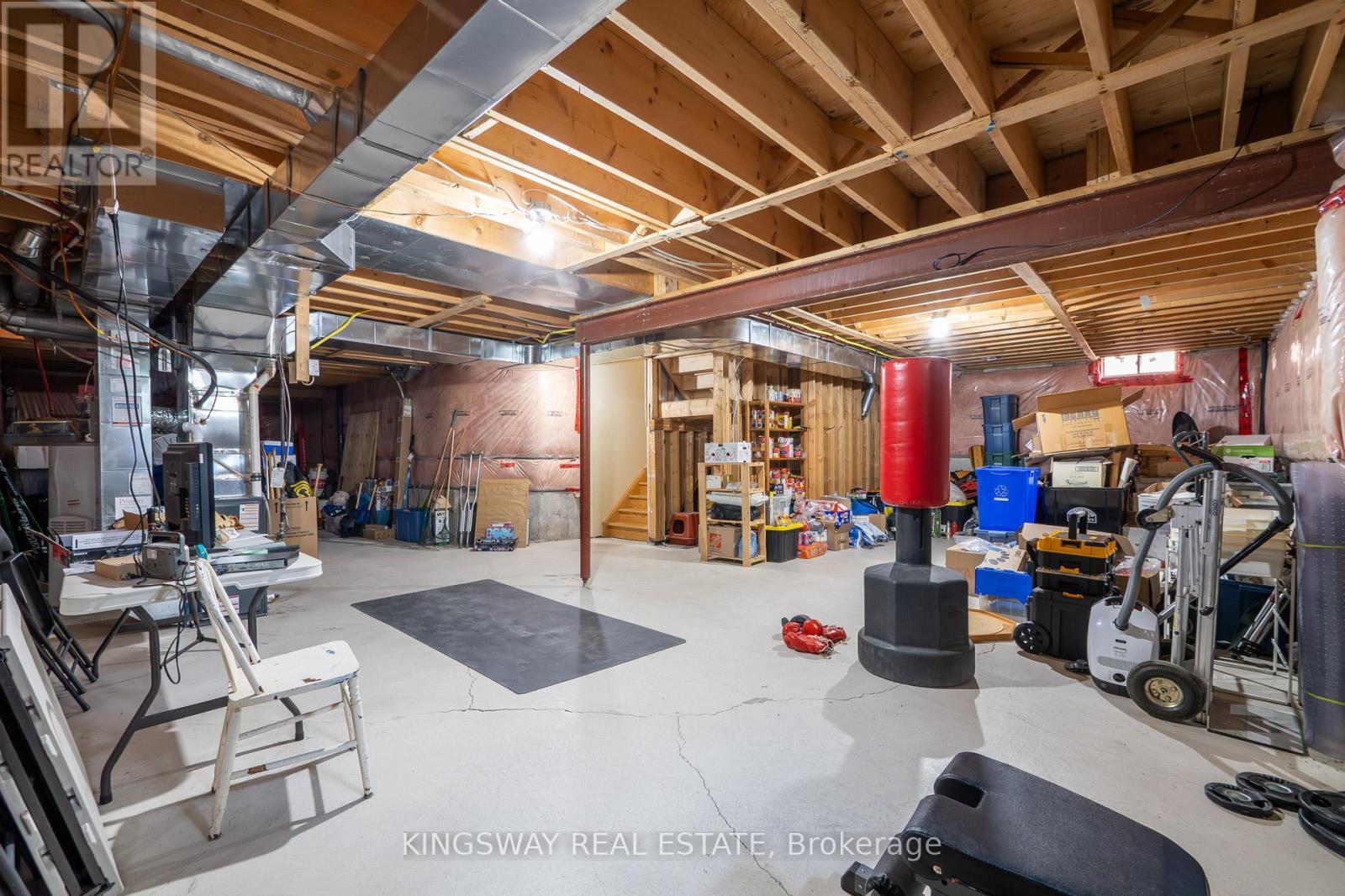 284 Holmes Crescent, Milton, ON - Indoor Photo Showing Basement