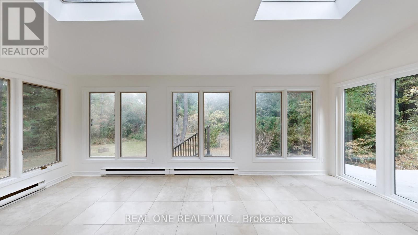 465 Woodland Acres Crescent, Vaughan, ON - Indoor Photo Showing Other Room