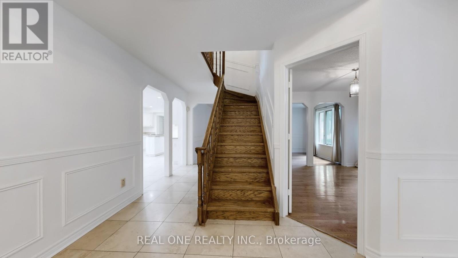 465 Woodland Acres Crescent, Vaughan, ON - Indoor Photo Showing Other Room