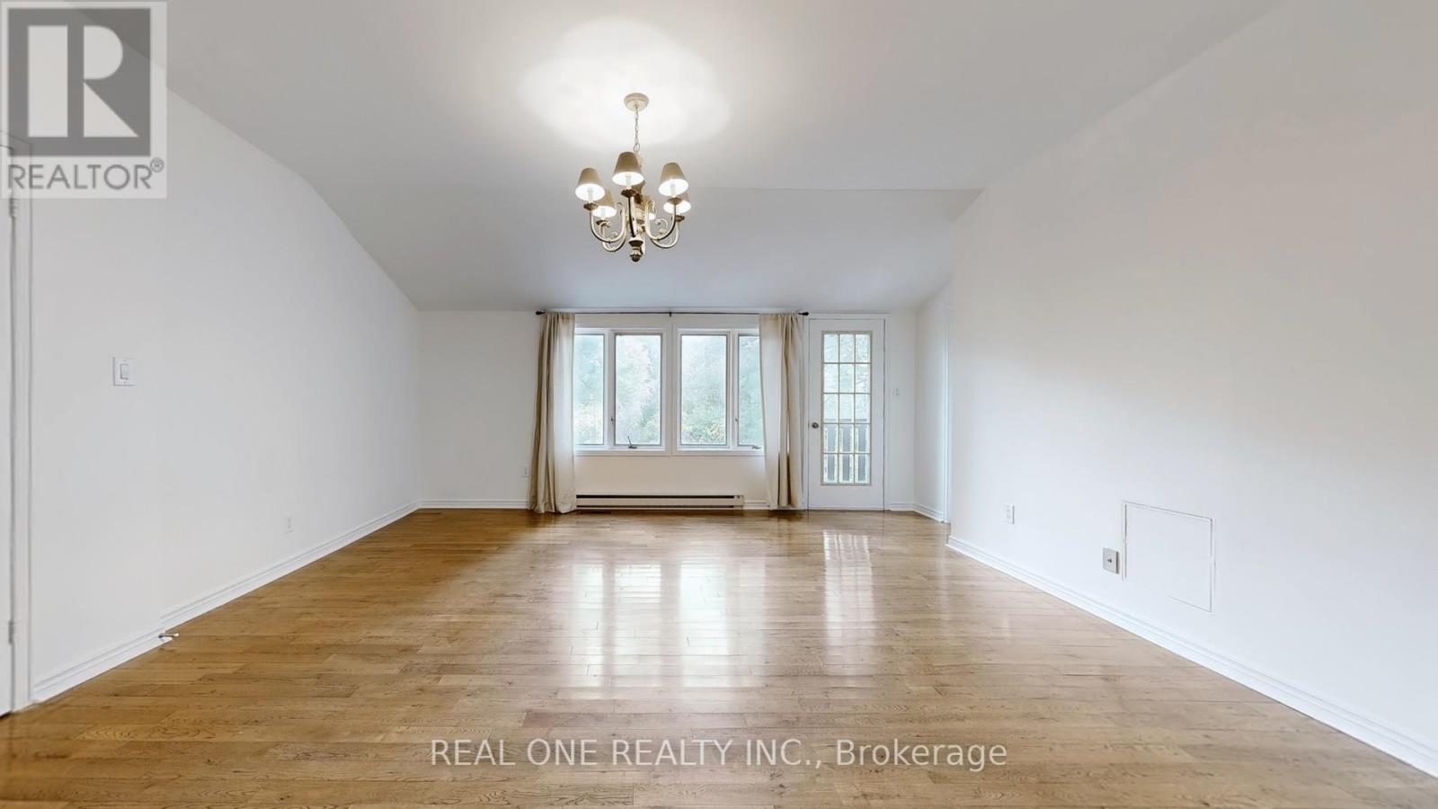 465 Woodland Acres Crescent, Vaughan, ON - Indoor Photo Showing Other Room