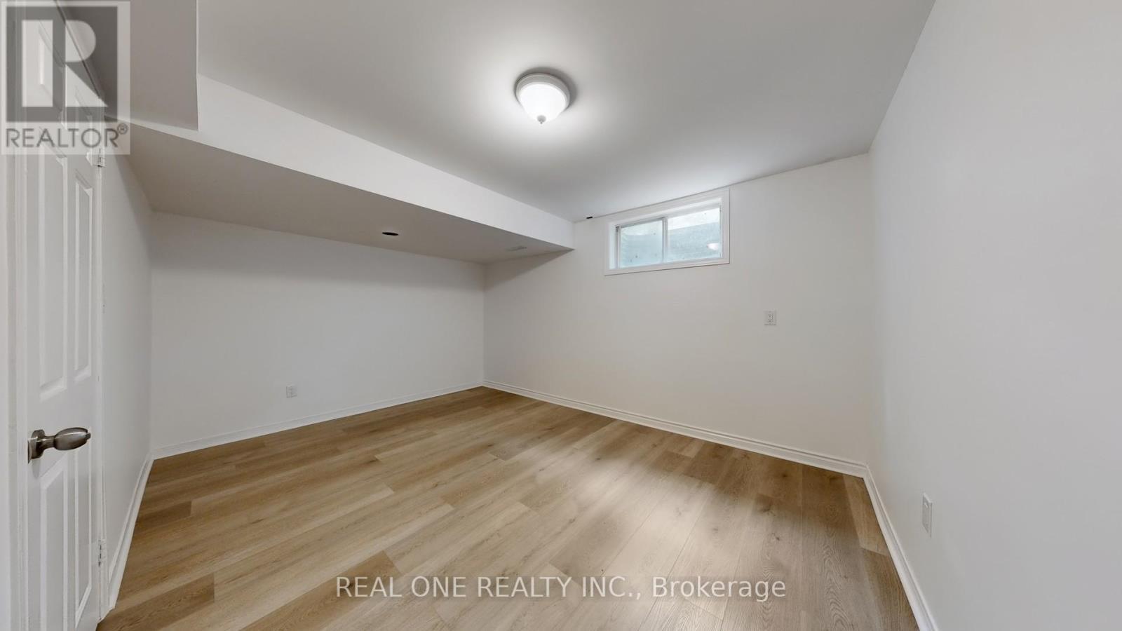 465 Woodland Acres Crescent, Vaughan, ON - Indoor Photo Showing Other Room