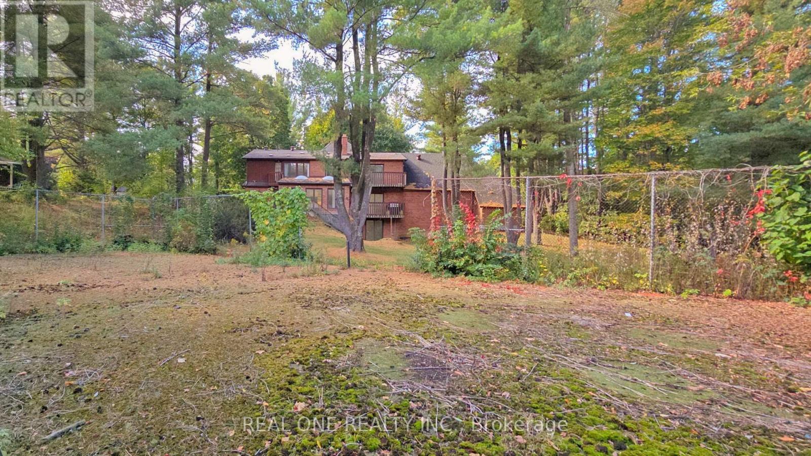 465 Woodland Acres Crescent, Vaughan, ON - Outdoor