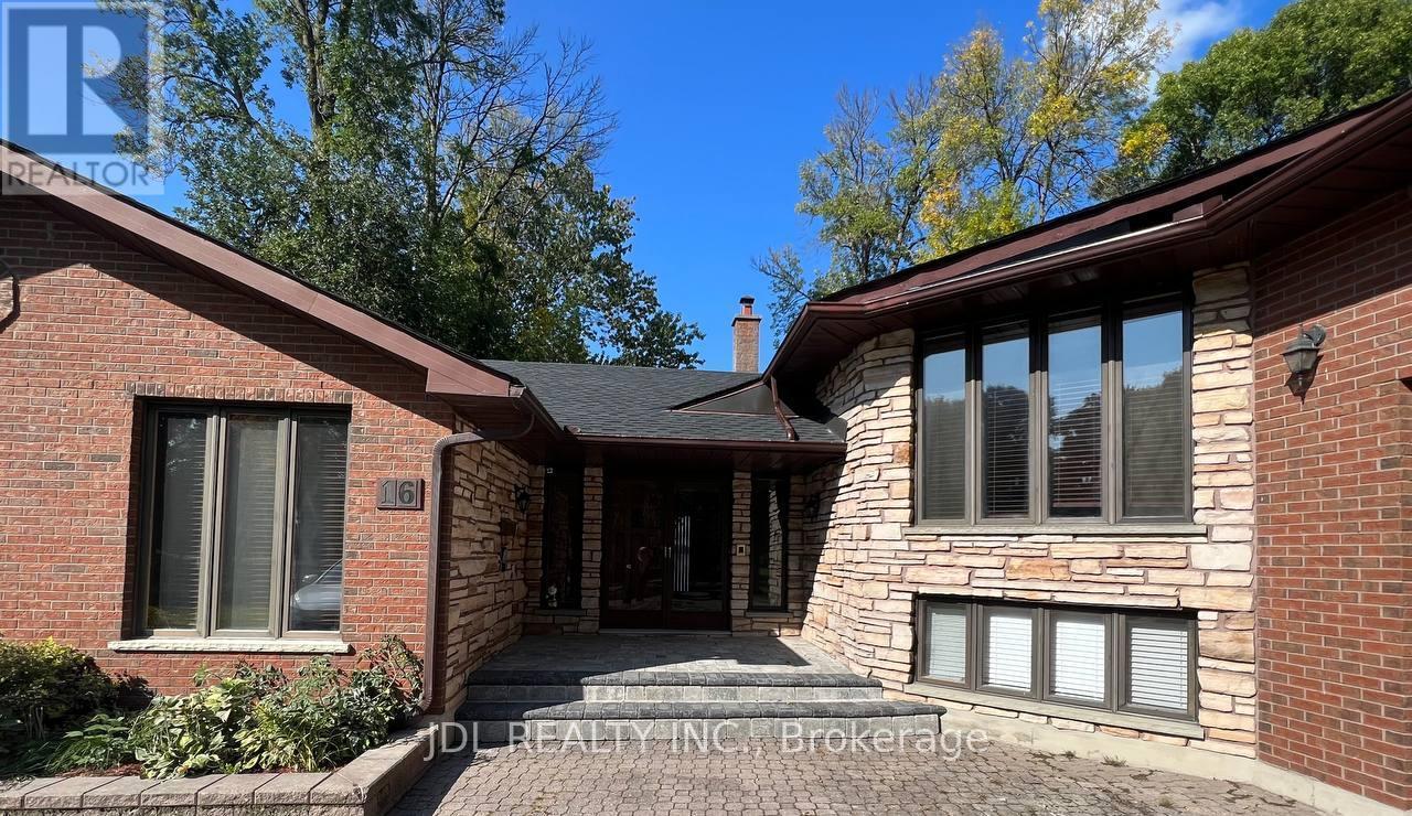 16 Thicketwood Place, Ramara, ON - Outdoor