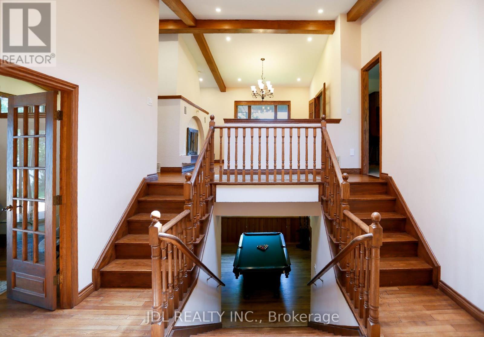 16 Thicketwood Place, Ramara, ON - Indoor Photo Showing Other Room