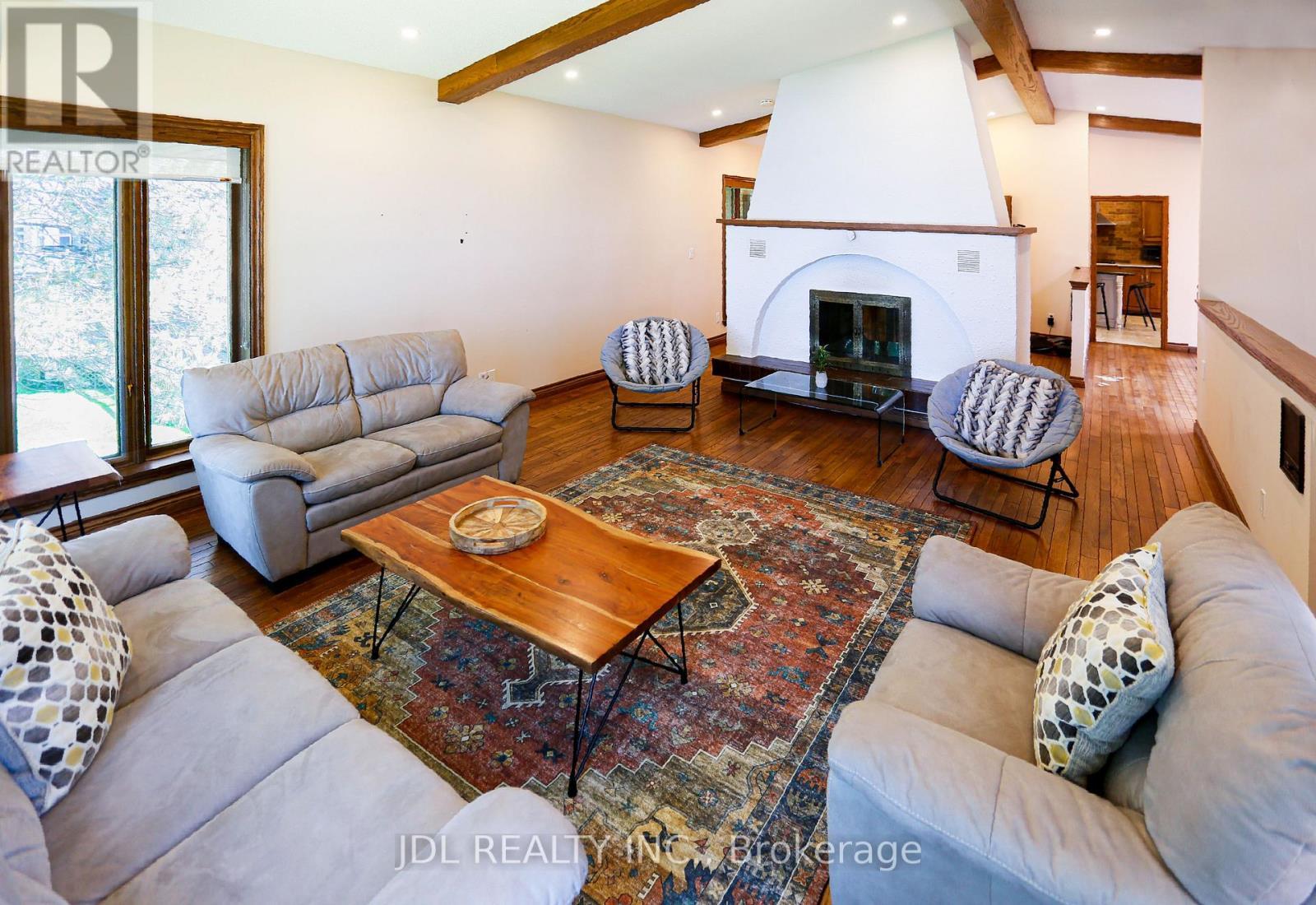 16 Thicketwood Place, Ramara, ON - Indoor Photo Showing Living Room With Fireplace