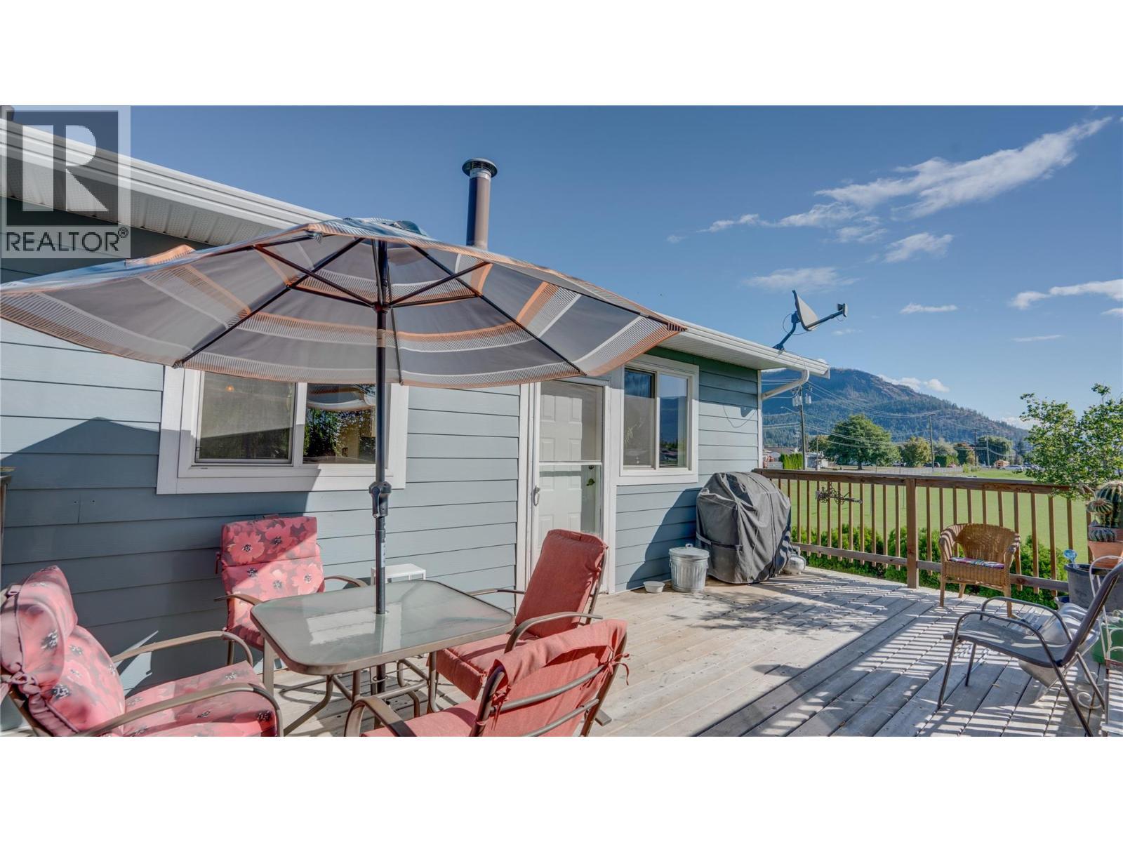 700 Bass Avenue, Enderby, BC - Outdoor With Deck Patio Veranda