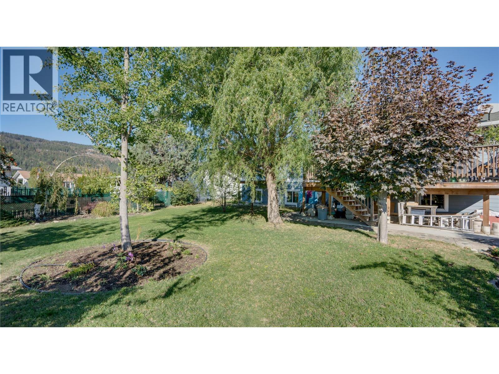 700 Bass Avenue, Enderby, BC - Outdoor