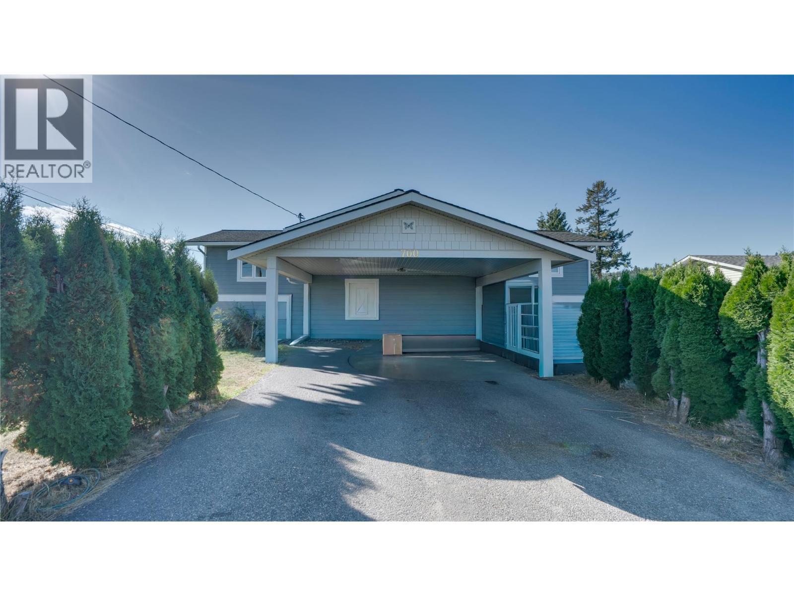 700 Bass Avenue, Enderby, BC - Outdoor