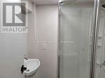 5 - 751 Coxwell Avenue, Toronto, ON - Indoor Photo Showing Bathroom