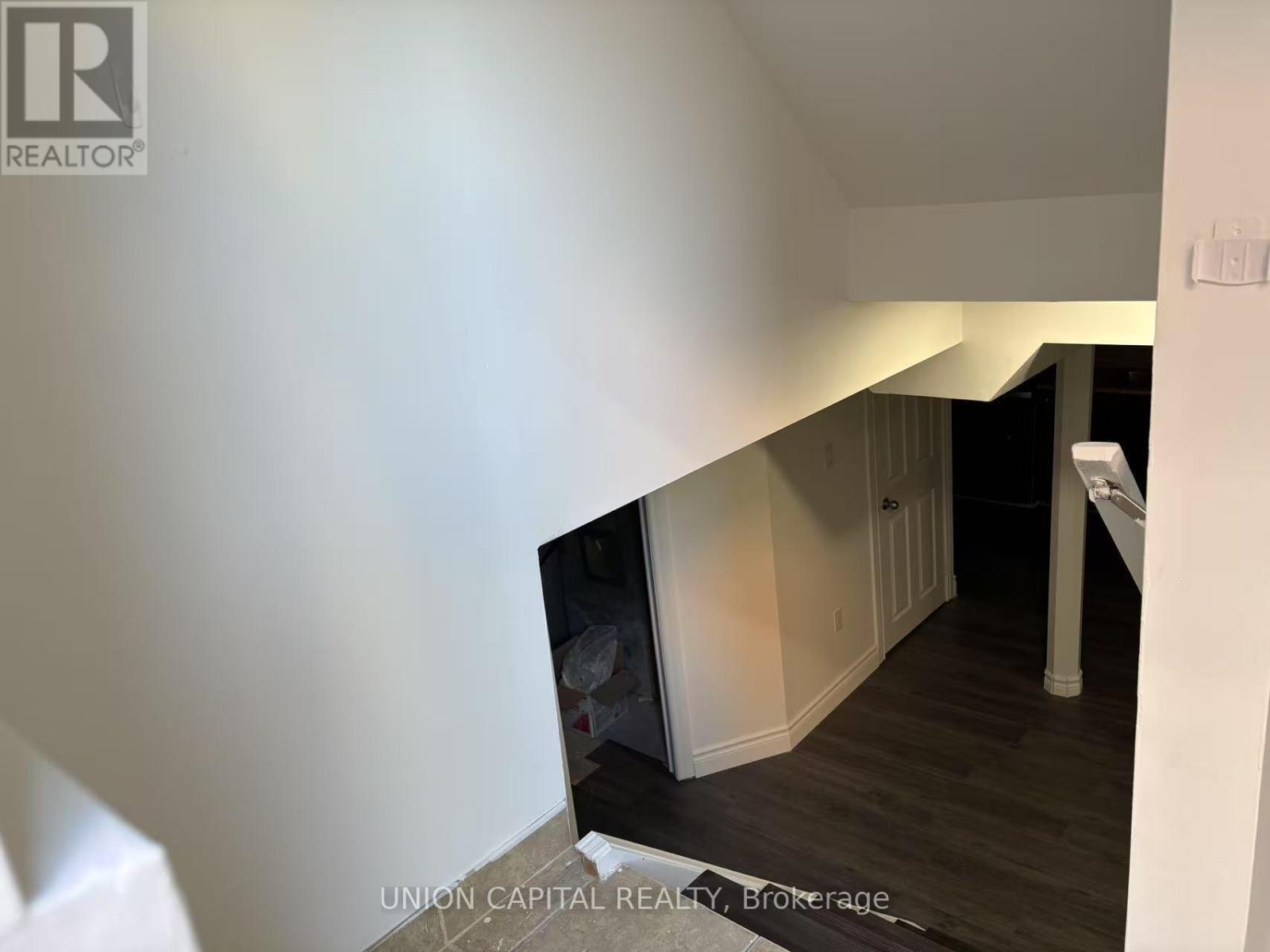 Bsmt - 21 Natanya Boulevard, Georgina, ON - Indoor Photo Showing Other Room