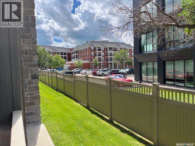 109 1220 Blackfoot Drive, Regina, SK - Outdoor