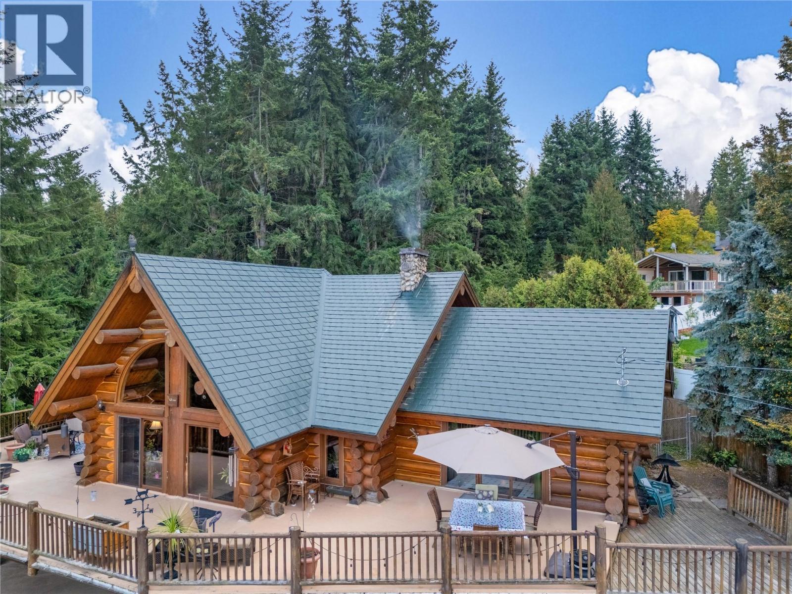 2462 Leisure Road, Blind Bay, BC - Outdoor With Deck Patio Veranda